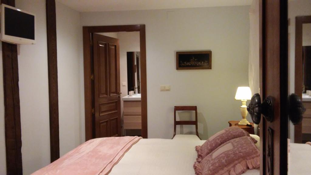 فندق Kapel Etxea Urzainqui المظهر الخارجي الصورة